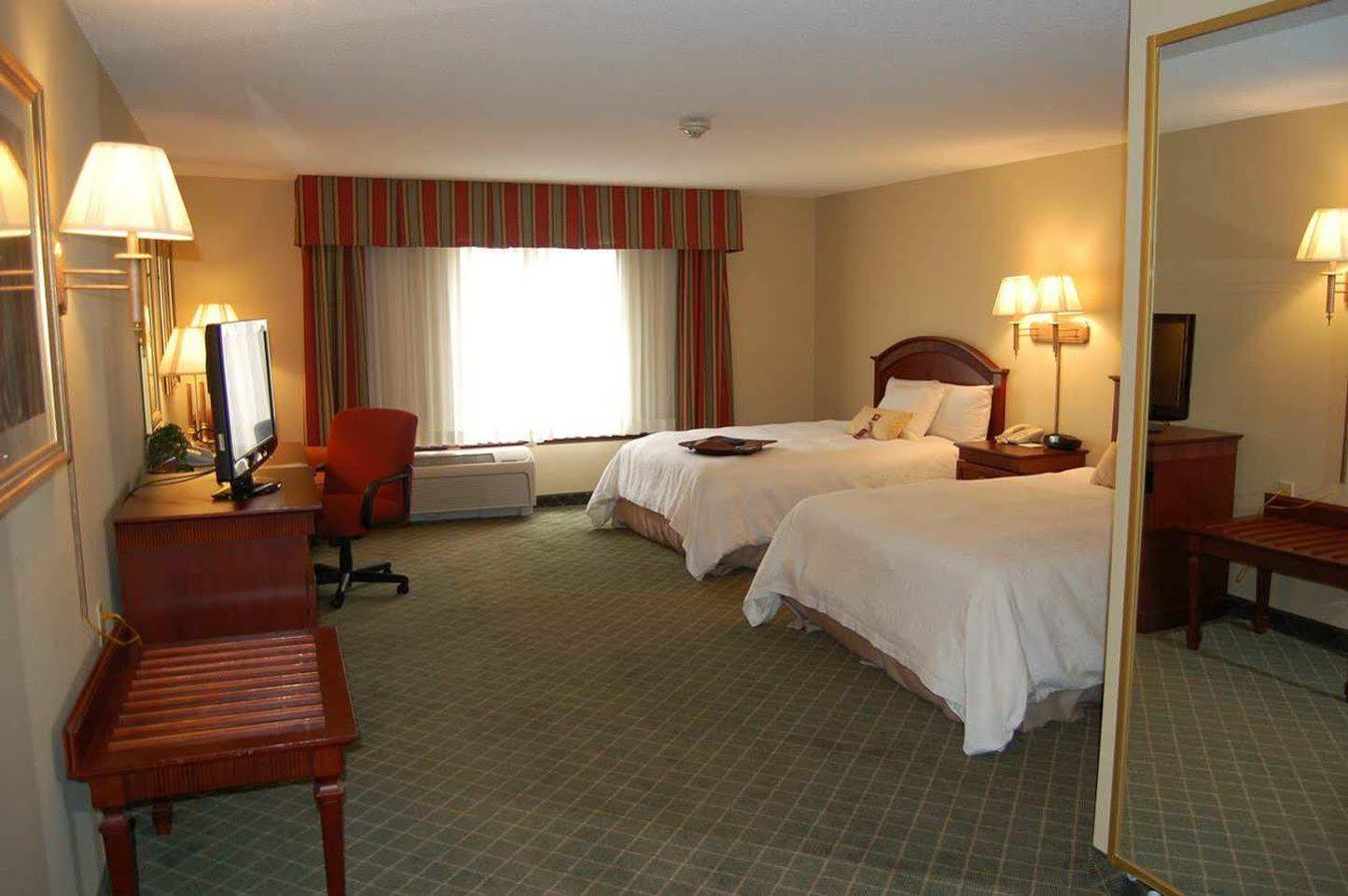 Hampton Inn Stow Dış mekan fotoğraf